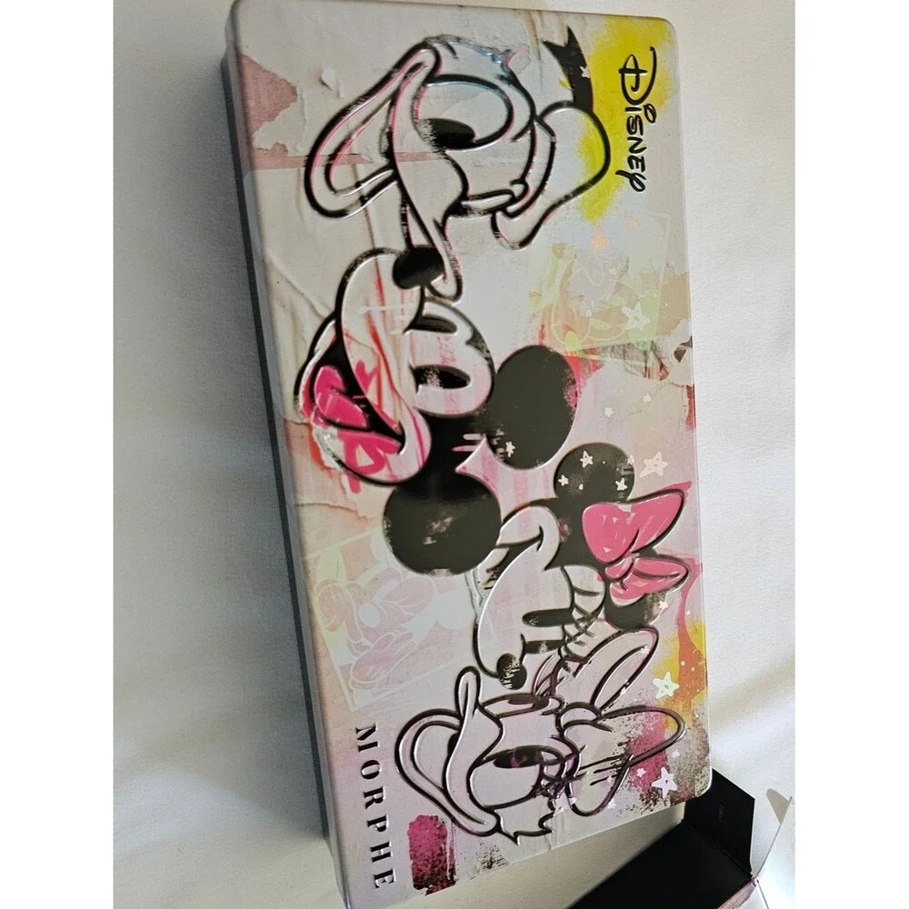 Morphe disney themed